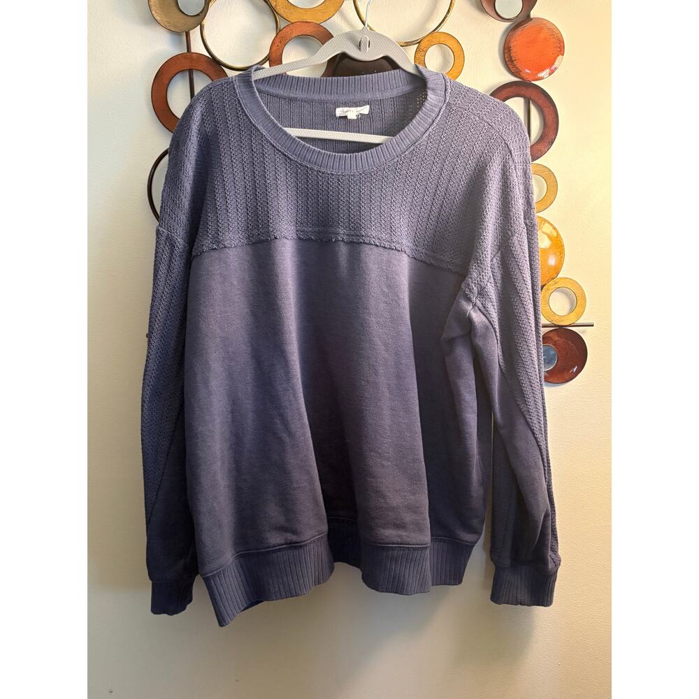 Women’s Maurice’s xxl distressed blue sweatshirt